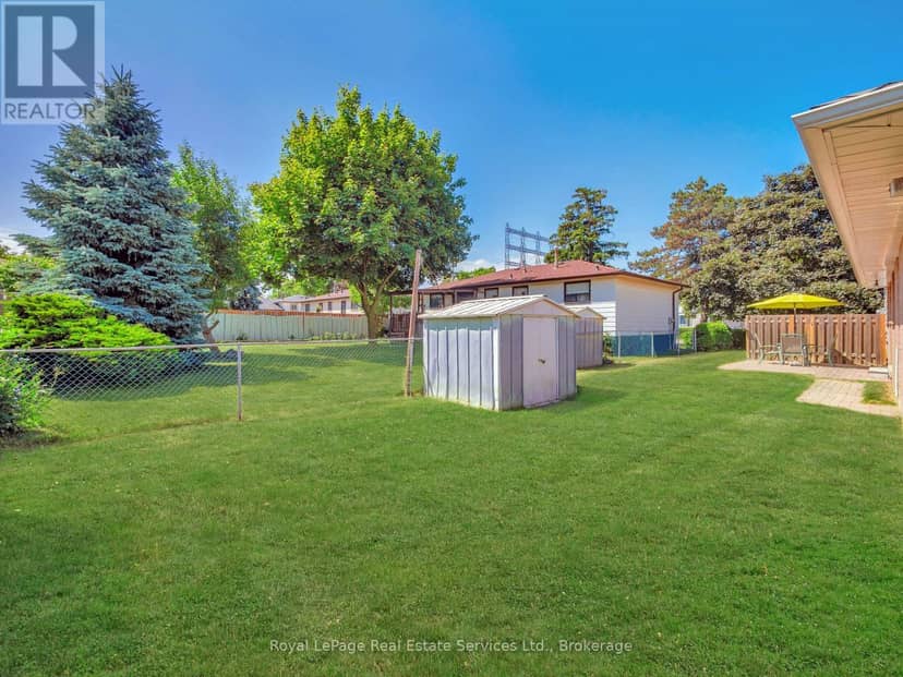 1 Mosswood Lane — photo 23 of 27