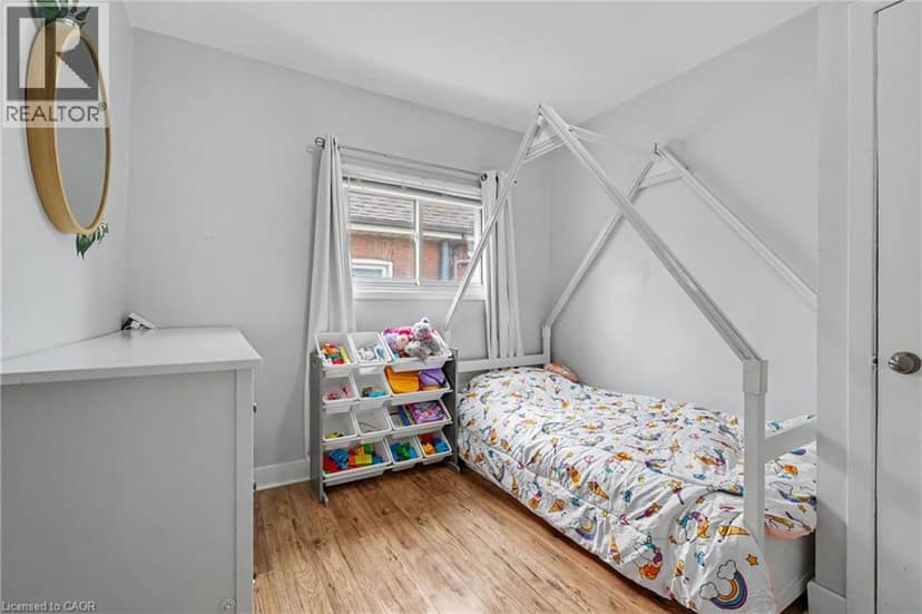 20 EAST 18TH Street — photo 17 of 38
