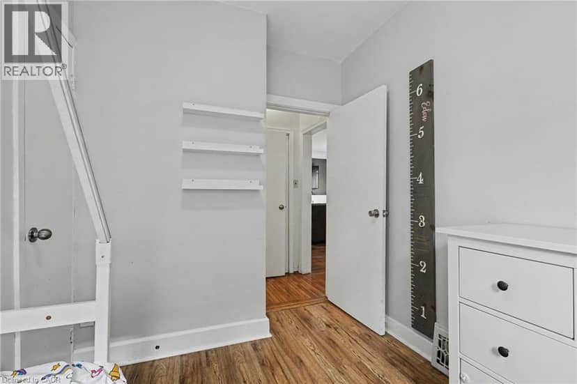 20 EAST 18TH Street — photo 18 of 38