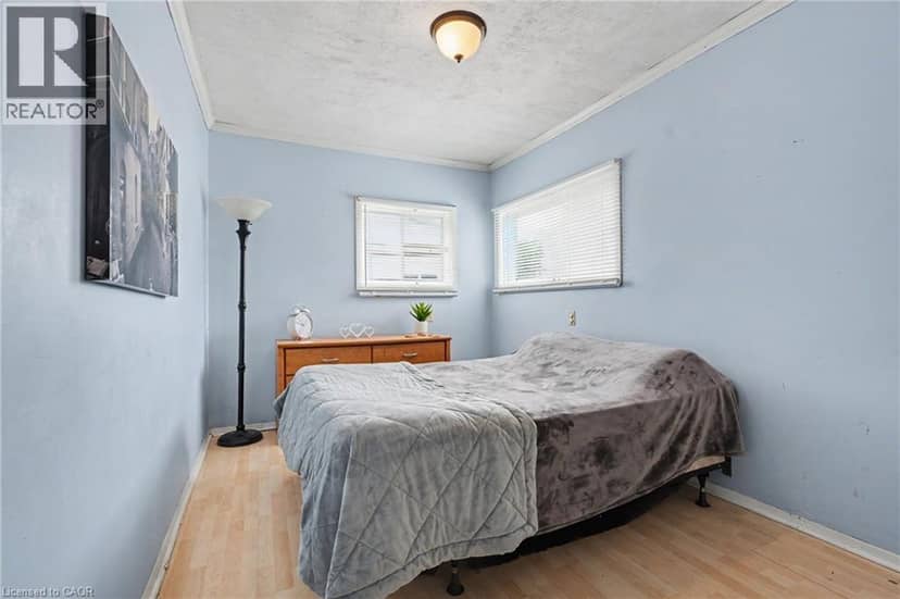 20 EAST 18TH Street — photo 19 of 38