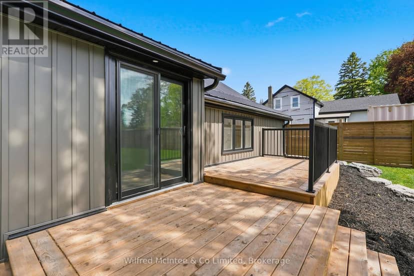 550 Wellington Street — photo 20 of 34