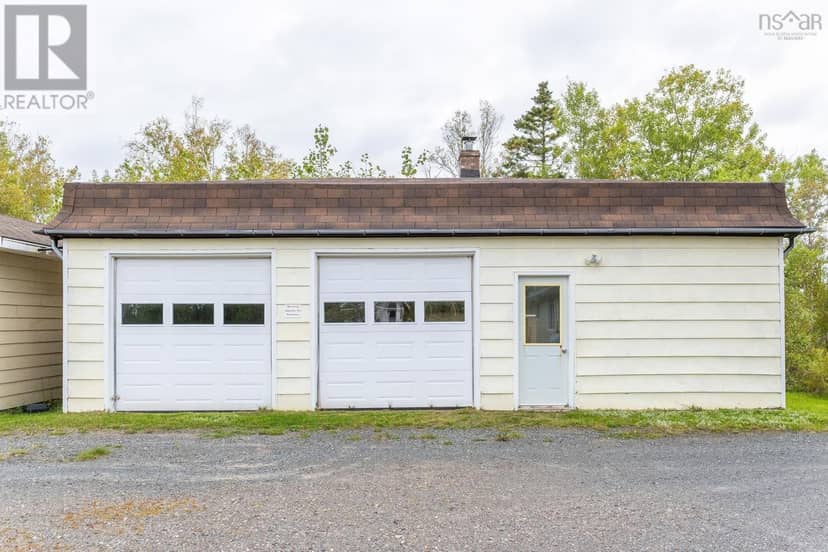 288 Shore Road — photo 37 of 40