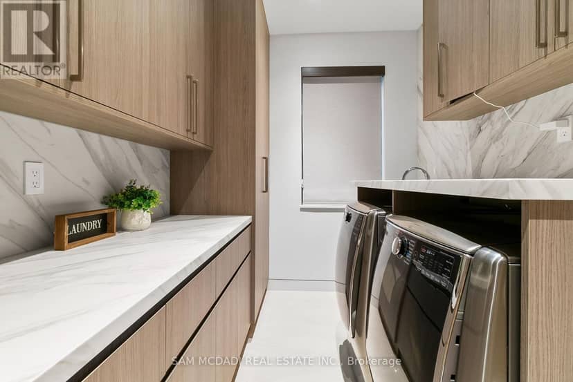 1222 Mississauga Road — photo 9 of 40