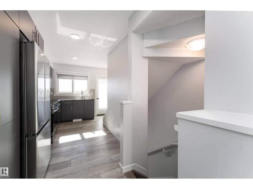 #40 850 Secord Bv NW — photo 17 of 40