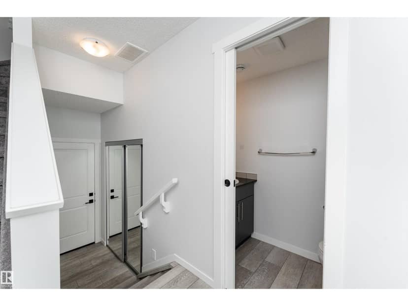 #40 850 Secord Bv NW — photo 18 of 40