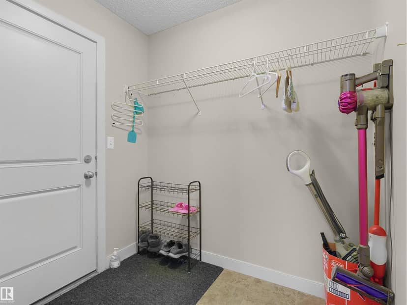 1692 Cunningham Wy SW — photo 15 of 40