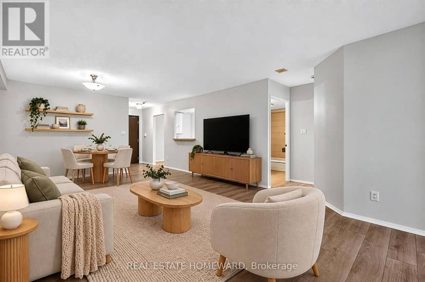 1803 - 30 Greenfield Avenue — photo 6 of 31