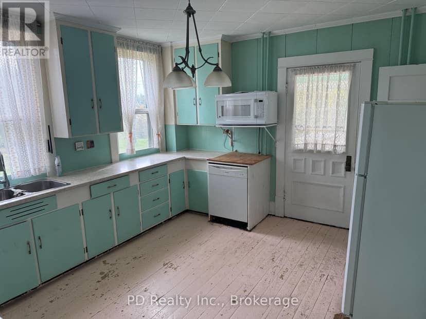 8 Private (Deloro) Road — photo 23 of 40
