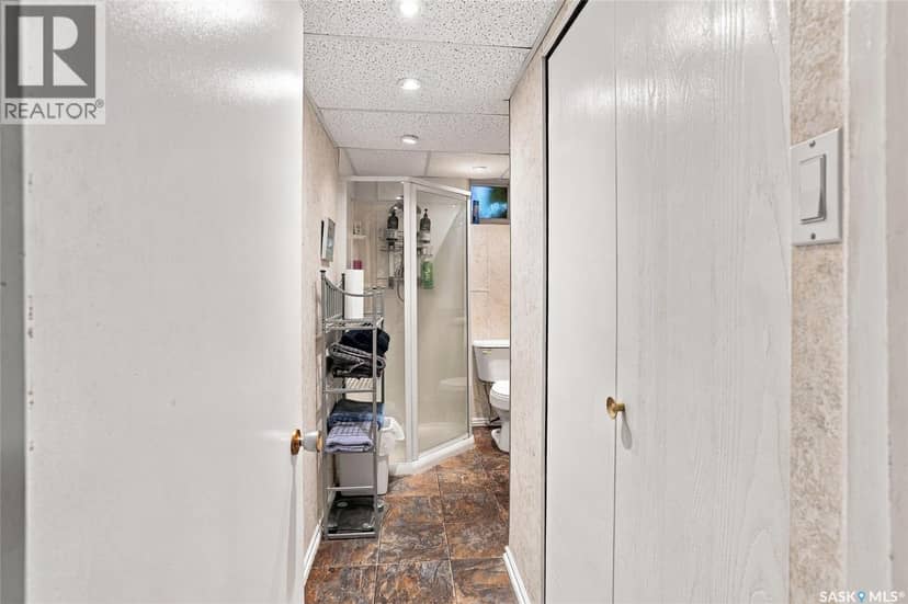 2107 Cumberland AVENUE S — photo 20 of 28