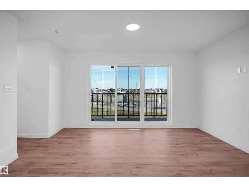 #70 17319 5 ST NE, Edmonton, photo 3
