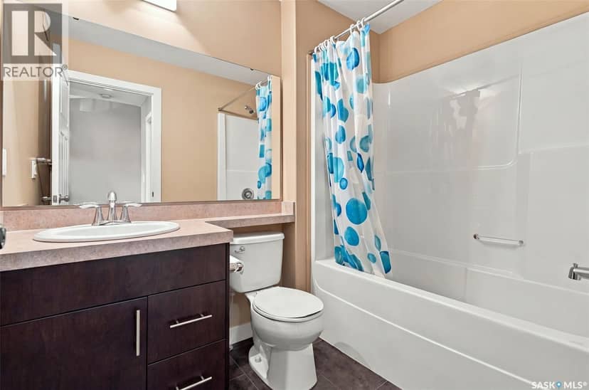 4207 Green Apple DRIVE E — photo 17 of 29