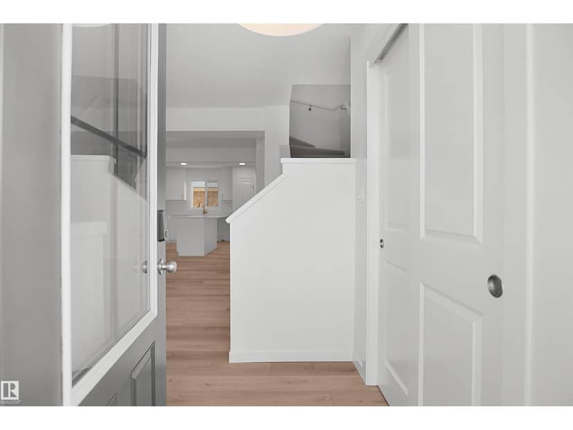 275 Deer Valley DR, Leduc, photo 3
