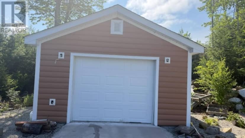 27 Riverside Cove — photo 14 of 22