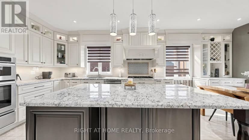 40 Chateau Drive — photo 15 of 40