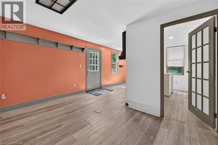 44 SIMS LOCK Road — photo 13 of 40