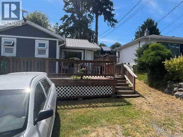 A & B-5375 EARL STREET, Texada Island, photo 4