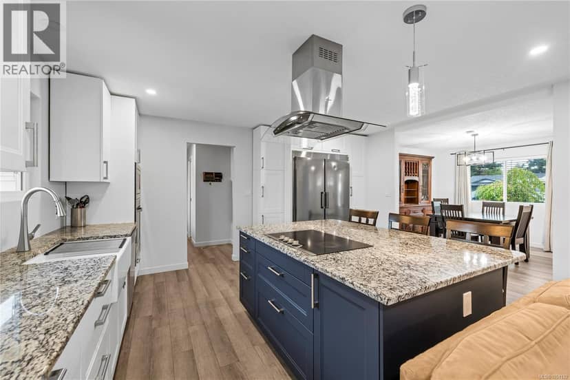 1350 Greenwood Way — photo 20 of 40