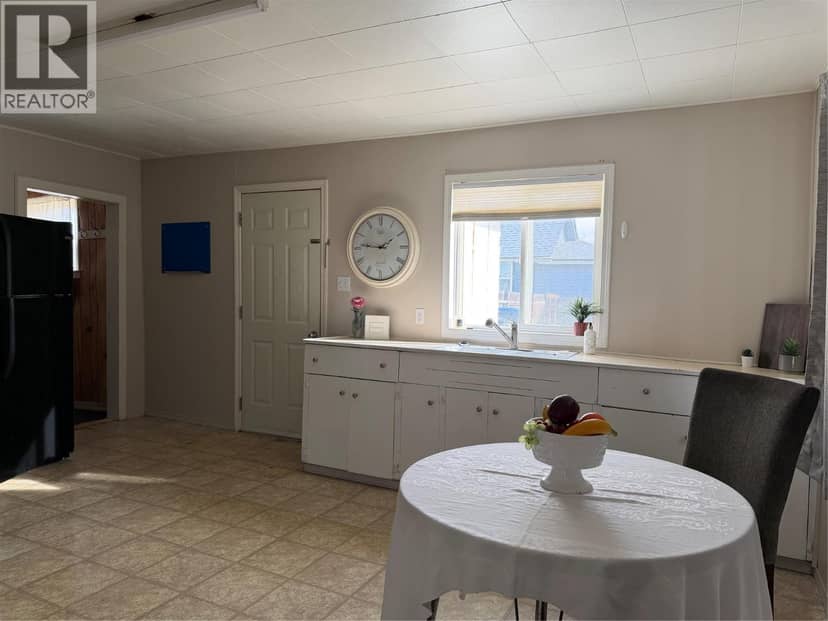 1009 95 Avenue, Dawson Creek, photo 5