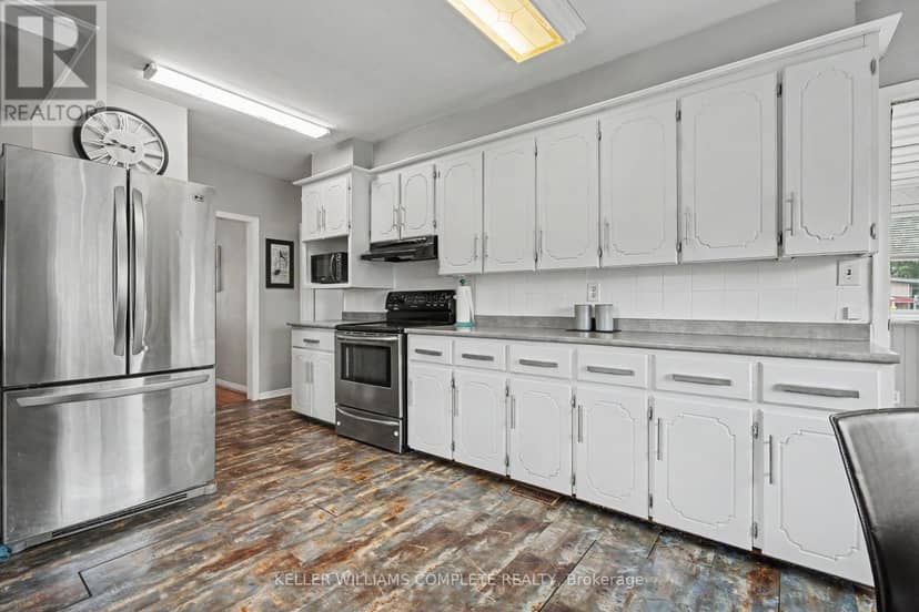20 East 18th Street — photo 12 of 38