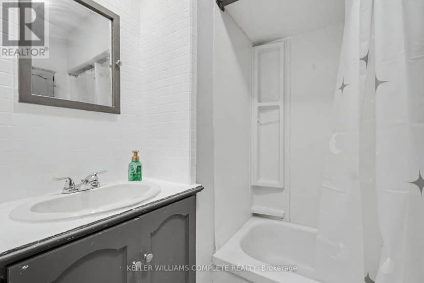 20 East 18th Street — photo 21 of 38