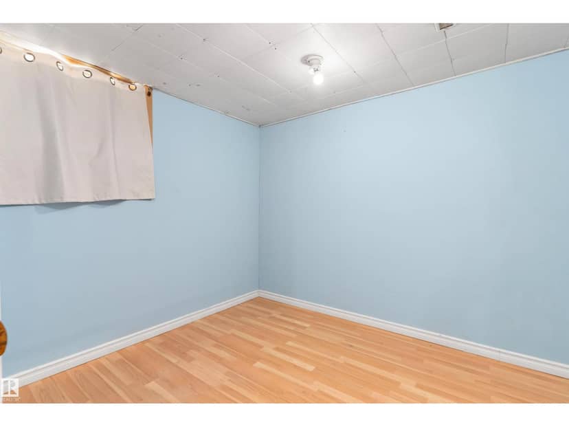 13003 Sherbrooke Av NW — photo 19 of 33