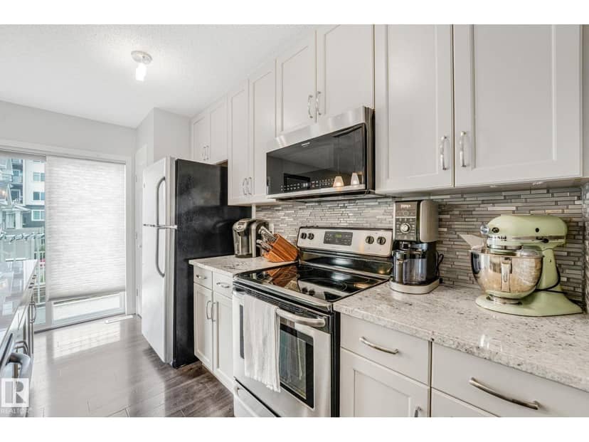 #109 2905 141 ST SW — photo 9 of 40