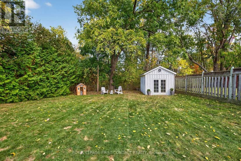 11 Maclaren Avenue — photo 13 of 33