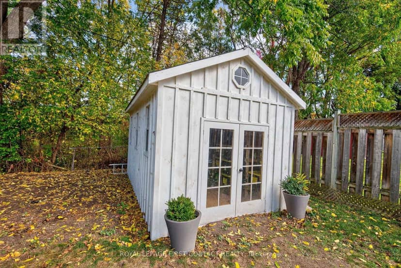 11 Maclaren Avenue — photo 14 of 33
