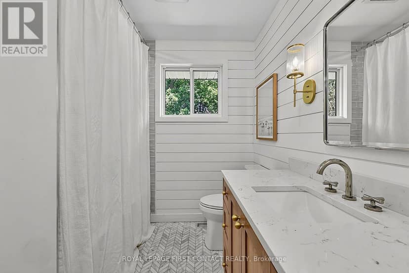 11 Maclaren Avenue — photo 21 of 33
