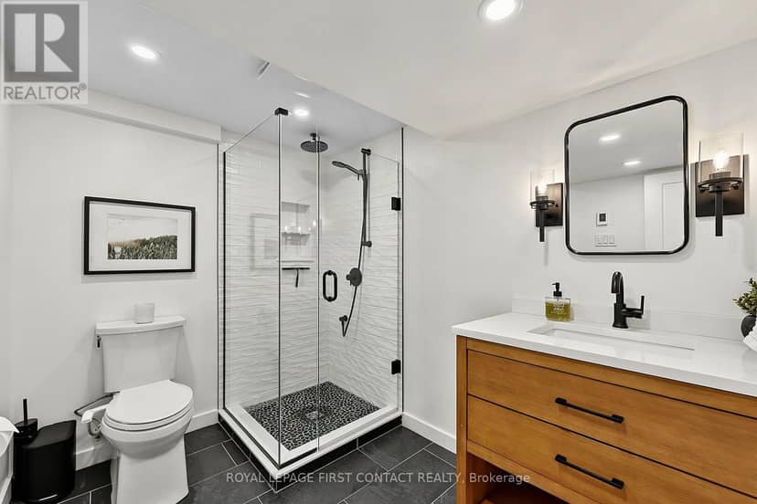 11 Maclaren Avenue — photo 28 of 33