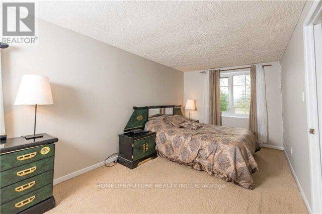 17 Chadwick Drive — photo 4 of 16