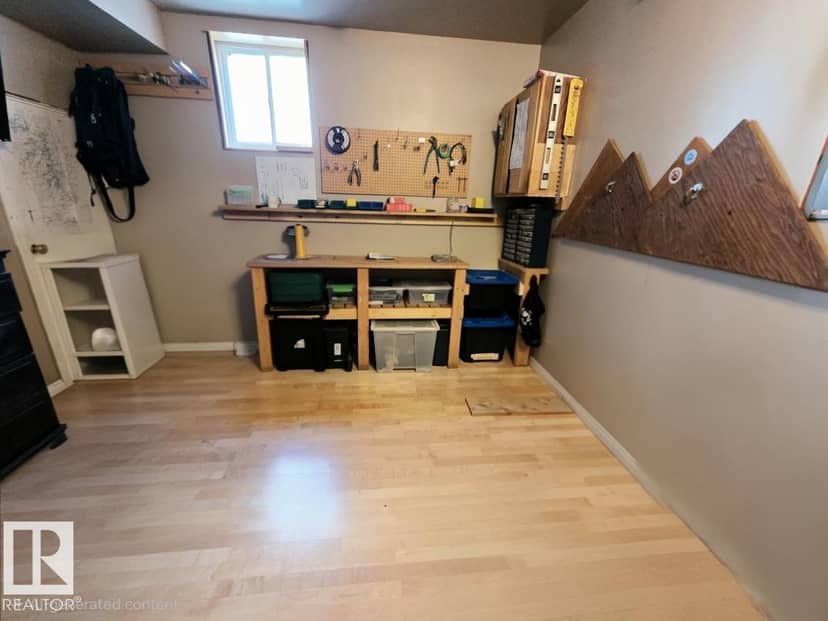 814 Turret ST — photo 9 of 11