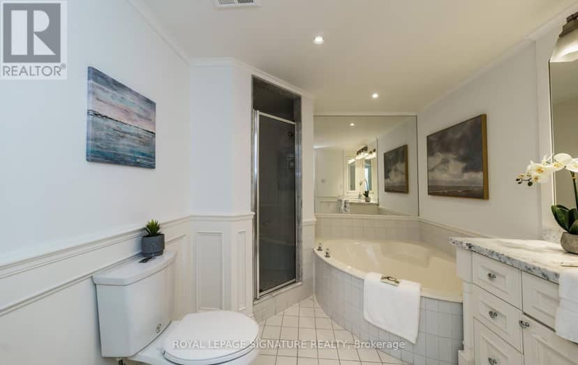 216 - 215 The Donway West W — photo 22 of 30
