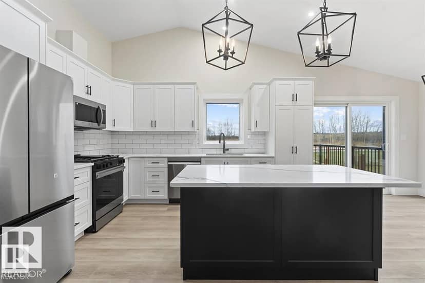 305 Fundy WY, Cold Lake, photo 6