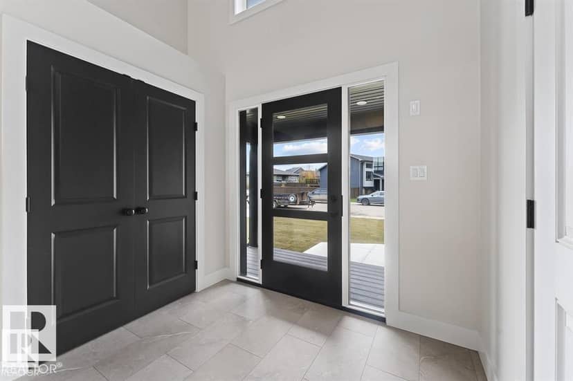 305 Fundy WY, Cold Lake, photo 3