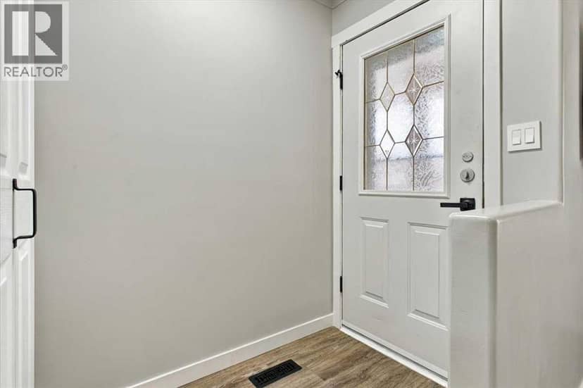 101, 10550 111 Street N, Grande Prairie, photo 3