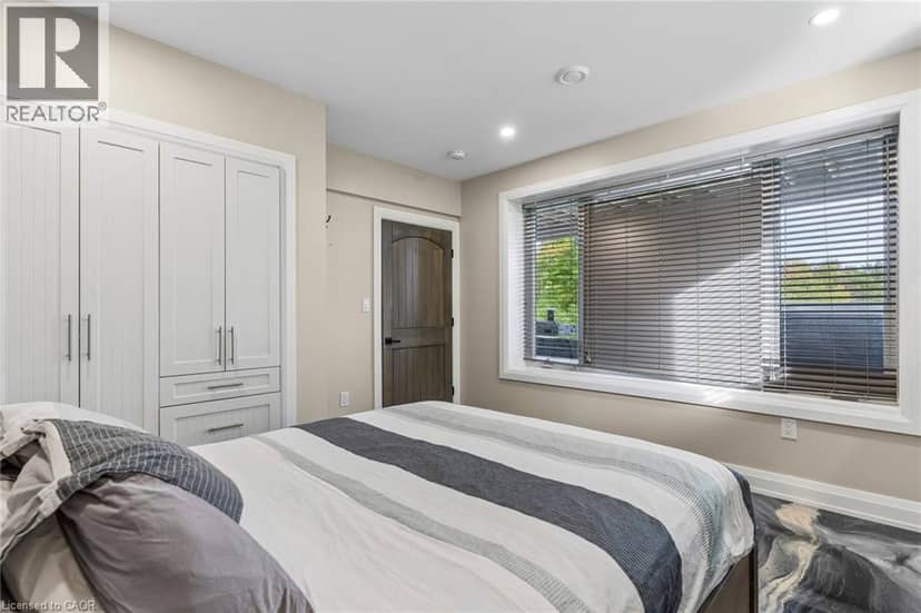 527 PINE POINT Lane — photo 40 of 40