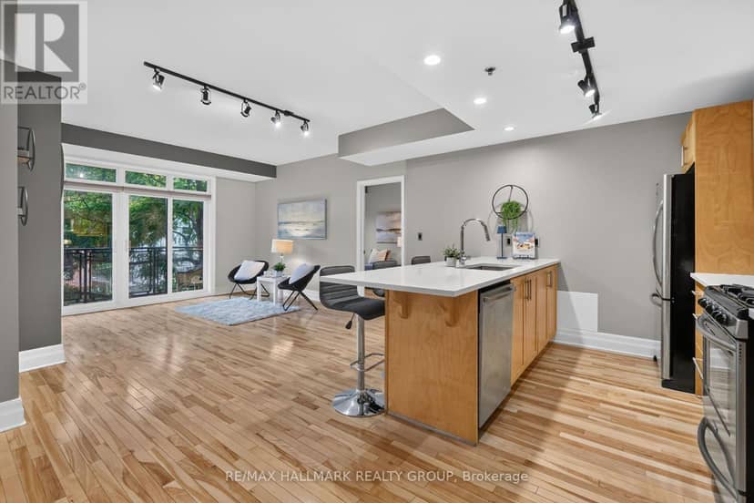 210 - 457 McLeod Street — photo 10 of 38