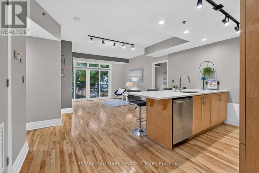210 - 457 McLeod Street — photo 11 of 38