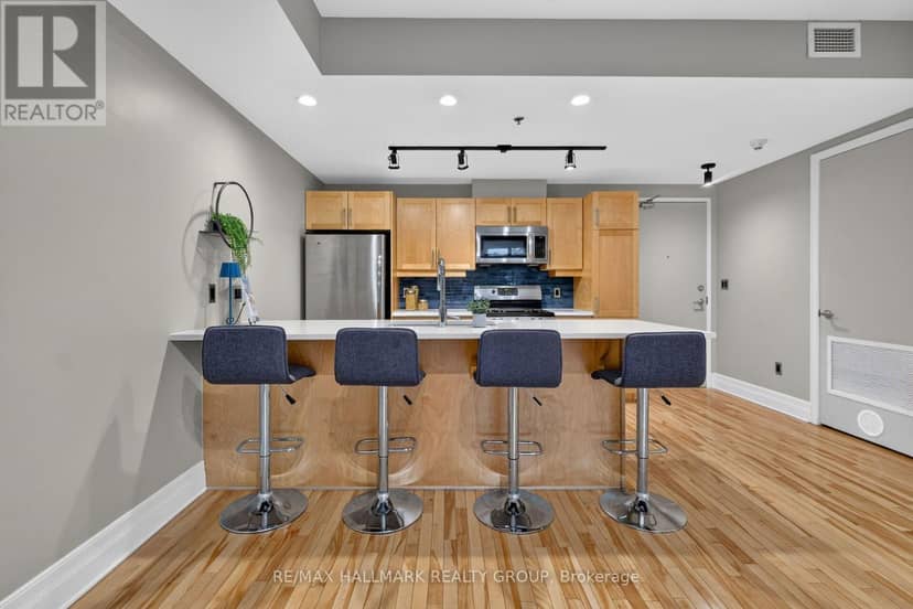 210 - 457 McLeod Street — photo 9 of 38