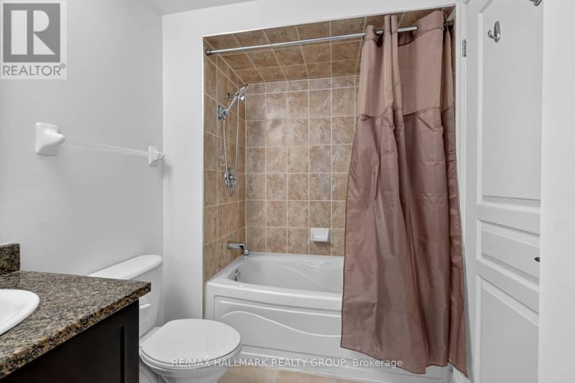 1209 - 200 Besserer Street — photo 28 of 40