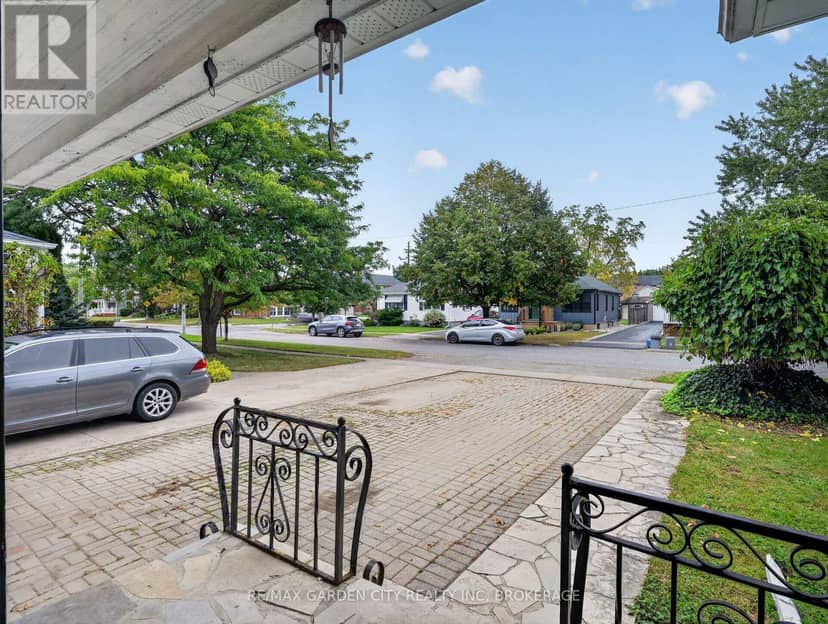136 Highland Avenue — photo 9 of 40