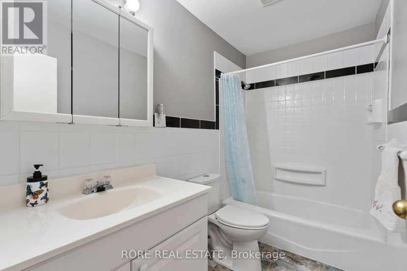 128 Cook Avenue — photo 11 of 17