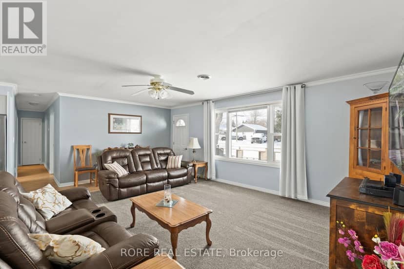 128 Cook Avenue — photo 6 of 17