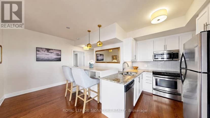 402 - 500 St Clair Avenue W — photo 14 of 40
