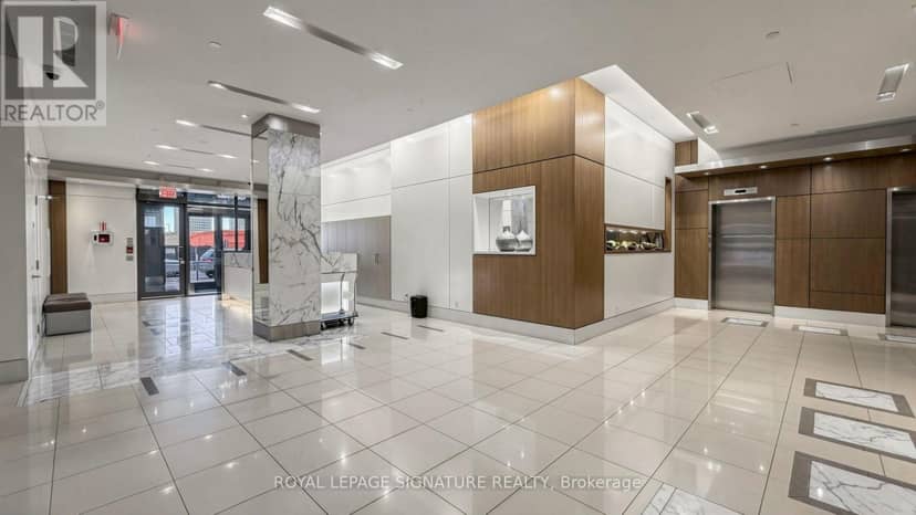402 - 500 St Clair Avenue W, Toronto, photo 3