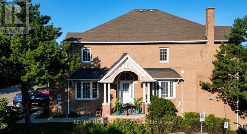 70 - 190 Harding Boulevard W, Richmond Hill, photo 2