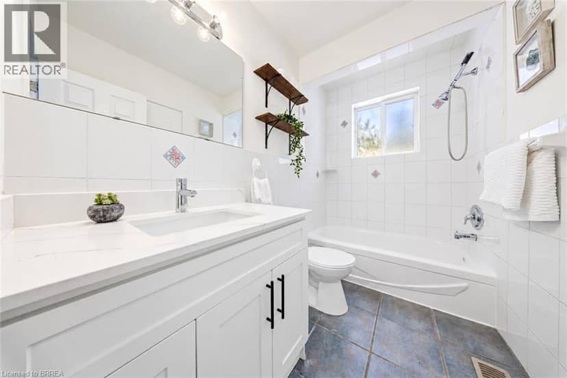 16 BURWELL Street — photo 15 of 40