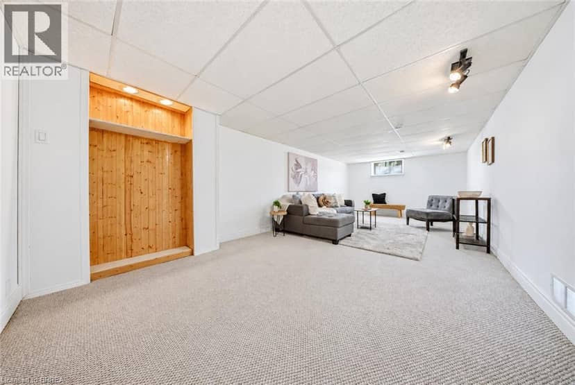 16 BURWELL Street — photo 22 of 40