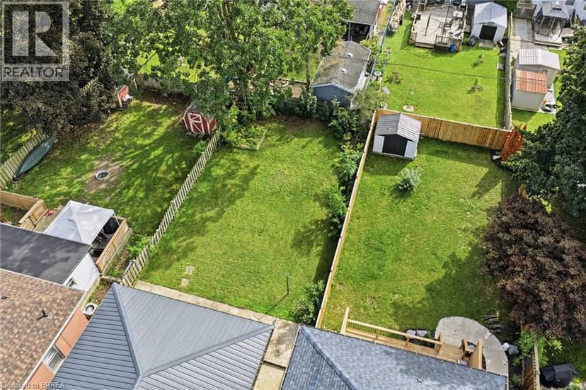 16 BURWELL Street — photo 33 of 40
